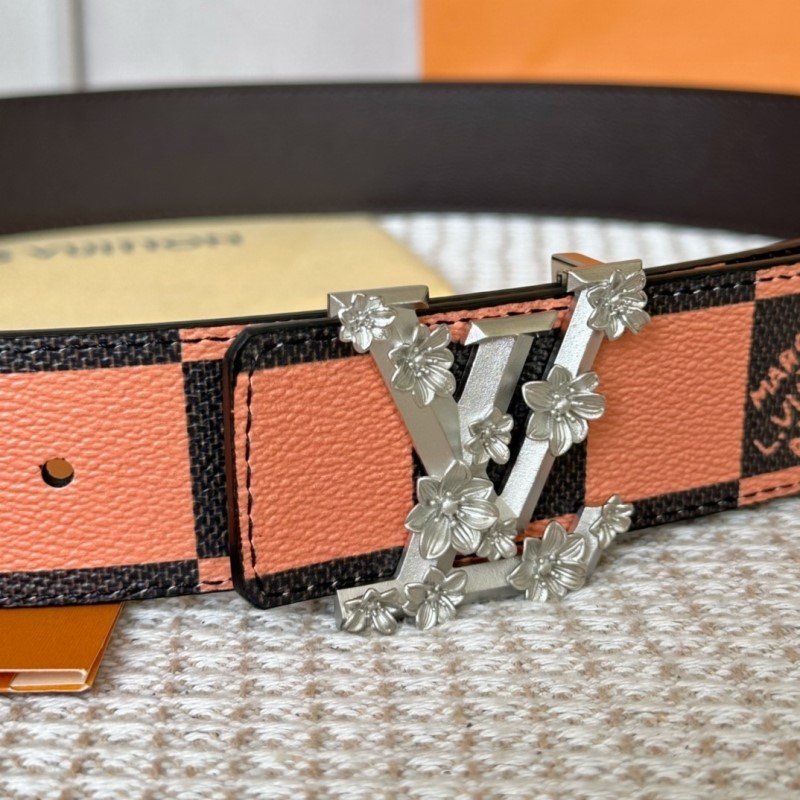 l0vis Vvtt0n belts